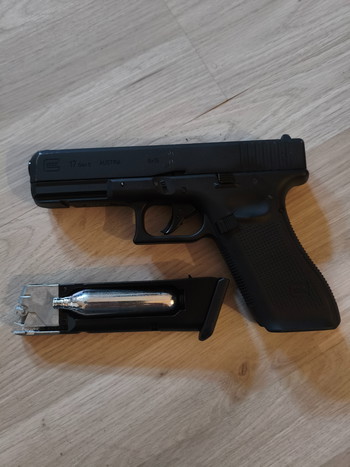 Image 3 pour Swiss arms en een glock 17 gen 5 te koop
