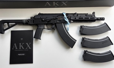 Image pour Tokyo Marui AKX inclusief 4 magazijnen in prijs verlaagd