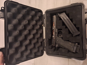 Afbeelding 2 van Hardcase voor pistool replica