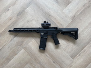 Afbeelding van Novritsch SSR4 + Red Dot 1x30 scope