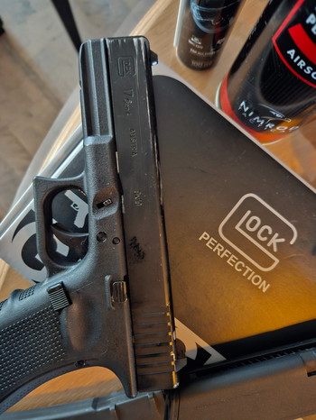 Bild 5 für Assault rifle M4 & Glock 17 + accessoires