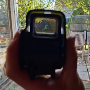 Afbeelding 4 van Namaak eotech holo en magnifier in goeie staat! Beide op verhoogde rail