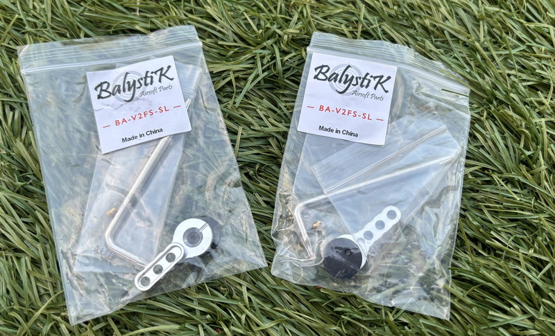 Afbeelding 1 van 2x Balystik AEG V2 safety switch silver