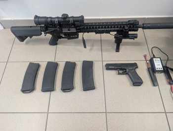 Image 2 for airsoft set met DMR daniel defense mk18 sa-p26 bluetooth