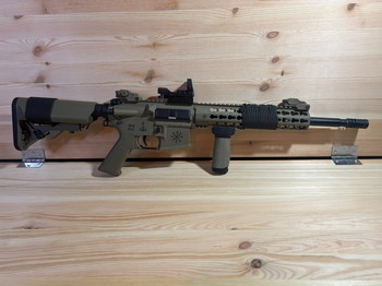 Afbeelding 2 van Lancer Tactical M4 EVO ETU+Mosfet AEG Keymod System mit umfangreichem Zubehör