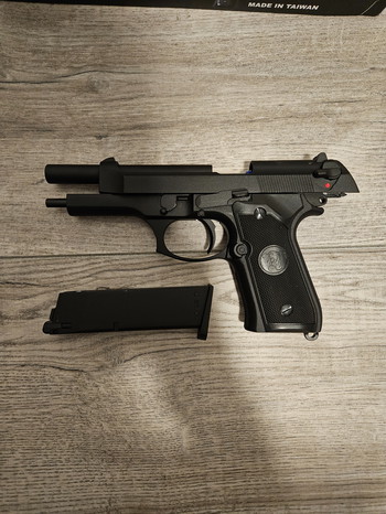 Afbeelding 4 van KJ Works Beretta M9 full metal (nieuw)