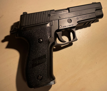 Imagen 3 de P226 Marui