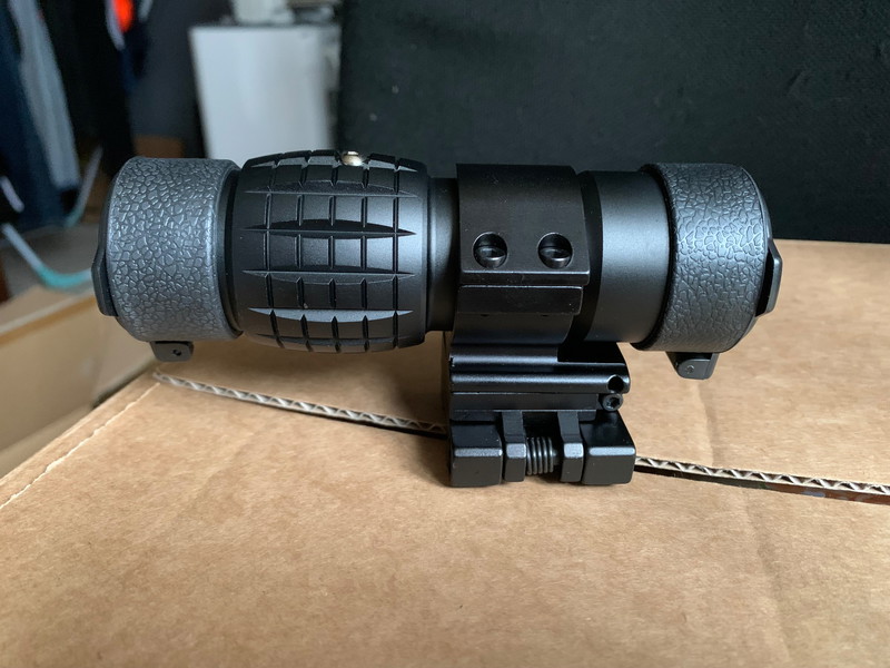 Imagen 1 de Magnifier type sight scope