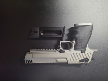 Image 2 for Desert eagle CO2