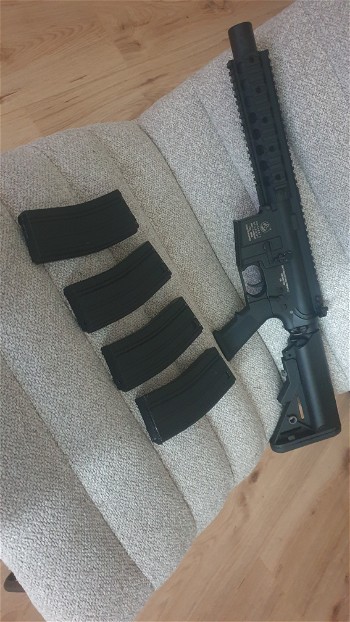 Image 2 for Colt M4 cqb incl 4 mags