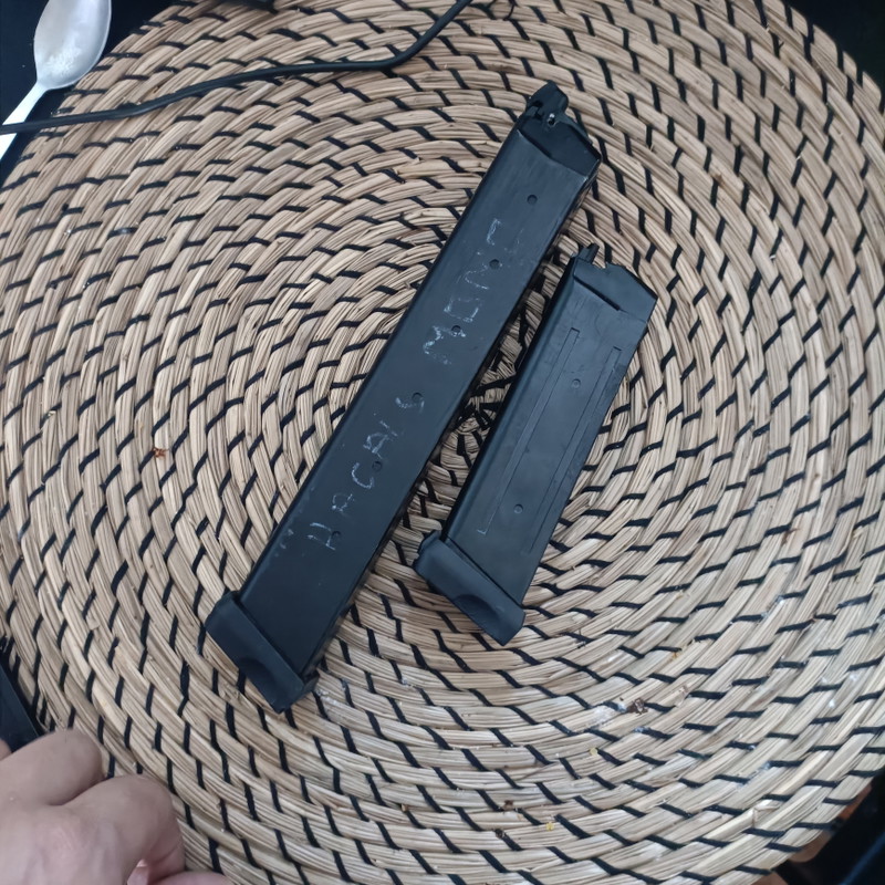 Image 1 for Chargeur Glock co2