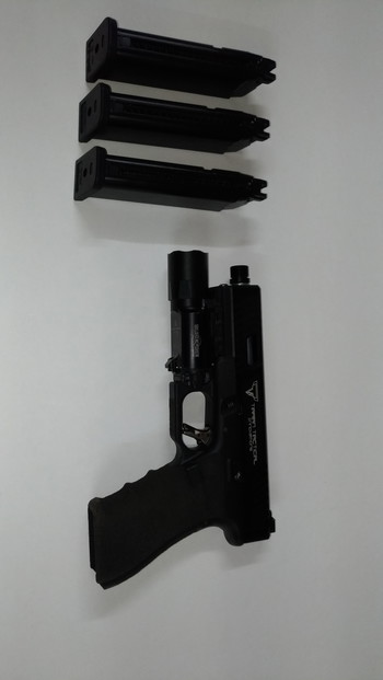 Image 3 pour WE Glock 17 TTI slide X300