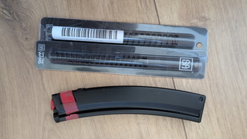 Bild 4 für Bulk onderdelen, magazijnen, batterij handguard specna arms