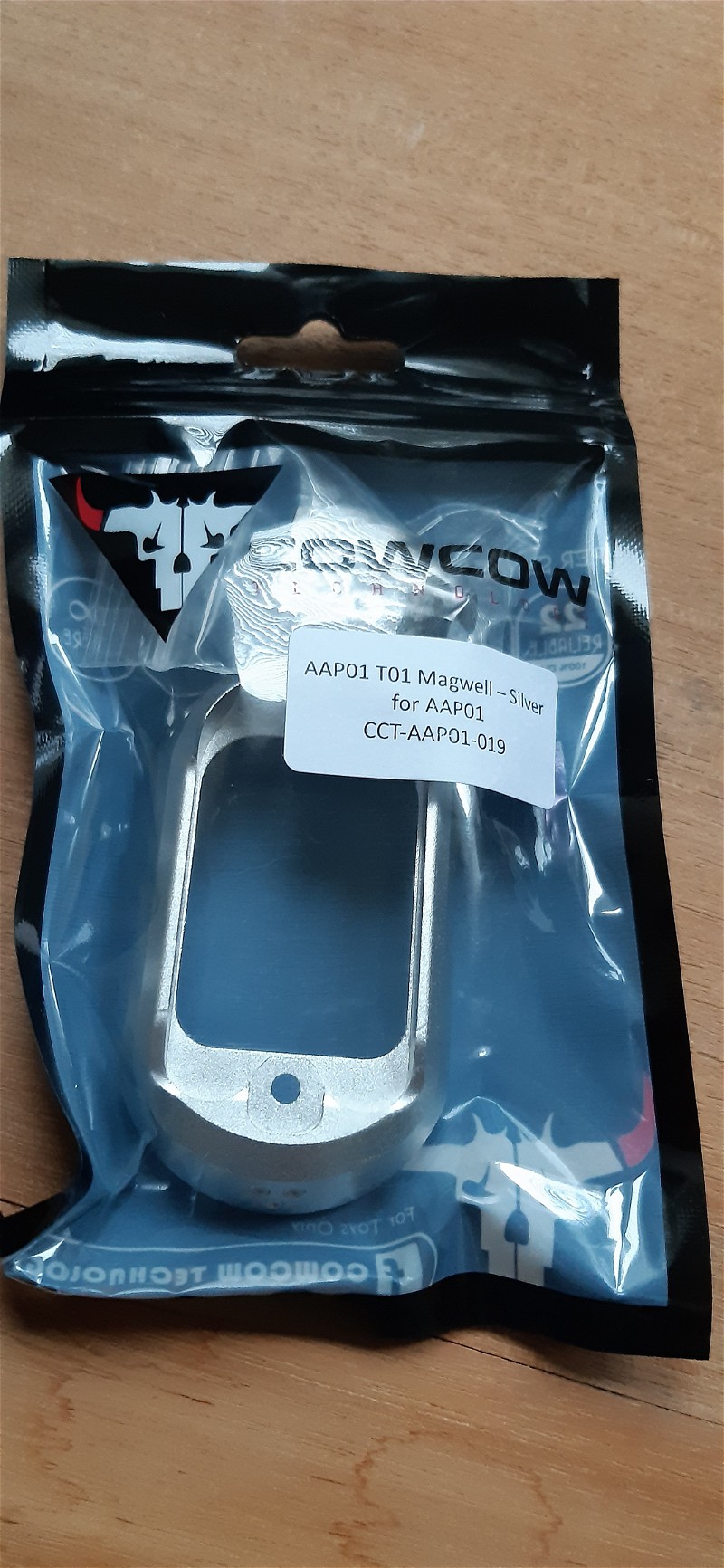 Image 1 for AAP-01 T01 Magwell - Silver cowcow
