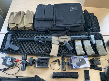 Imagen 2 de LOT EQUIPEMENT AIRSOFT