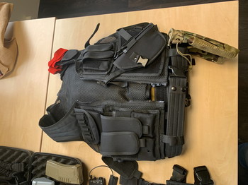 Imagen 4 de LOT EQUIPEMENT AIRSOFT