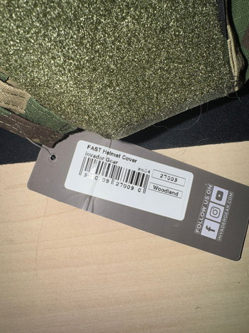 Image 4 for NIEUWE XL Predator Combat Pants van Invader Gear Woodlands Camo incl. Helmet Cover