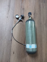 Bild für Sefic Carbon 4.7 liter HPA / PCP 300bar Persluchtfles met vulstation