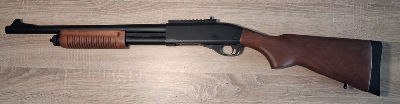 Image 1 for Golden Eagle M8870 shotgun - Inclusief 7 shells en accessoire