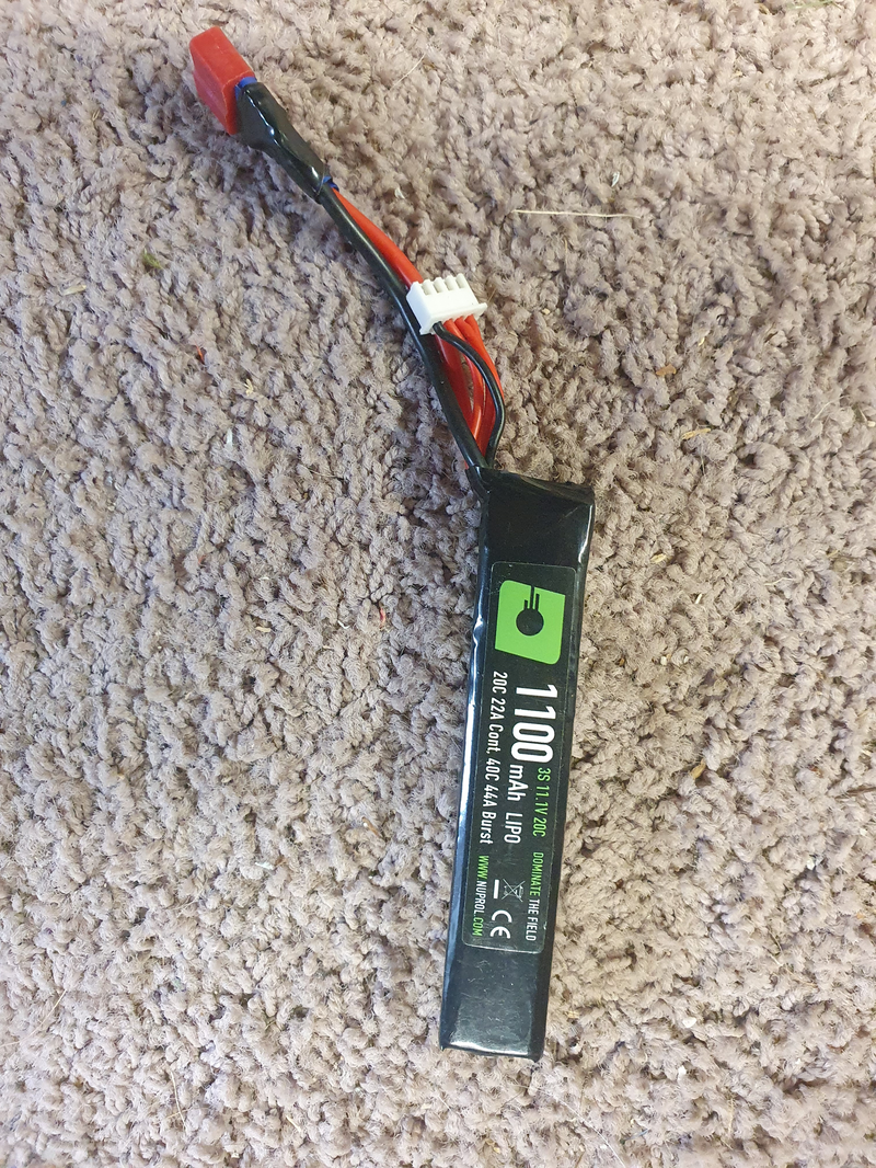 Bild 1 für Nuprol 11.1 lipo 1100 mah deans