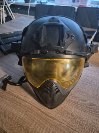 Imagen 3 de Helm, en masker inc verzending