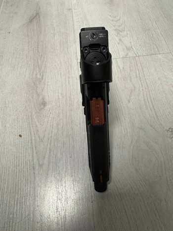 Bild 3 für Cybergun Canik TP9 met RRM en custom paint job!