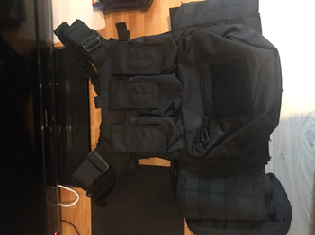 Afbeelding 2 van Zwarte plate carrier