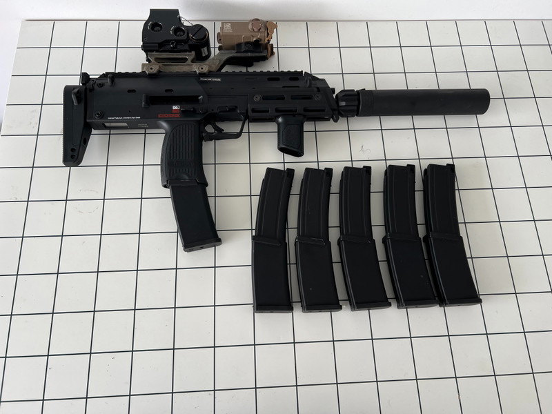 Image 1 for VFC MP7 w/ 6 mags and extras