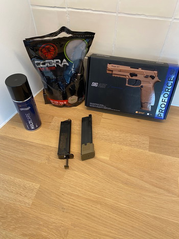 Imagen 2 de Sig Sauer op gas m17 te koop