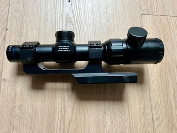 Image 2 pour 1-4x20 Scope incl scope mount te koop!