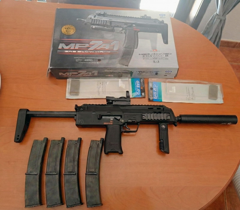 Image 1 for Tokyo Marui MP7 GBB Package