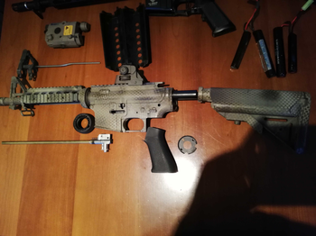 Bild 2 für Gereserveerd*** M4 met extra parts