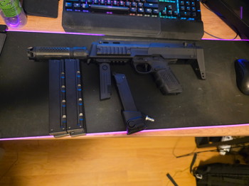 Bild 3 für Aap mp7 conversion kit