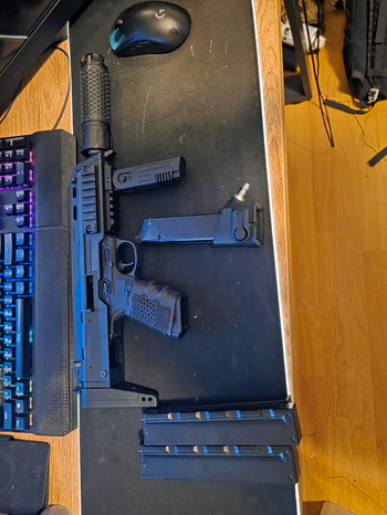 Bild 4 für Aap mp7 conversion kit