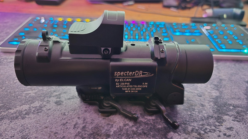 Image 1 pour Elcan Specter 1-4x met red dot