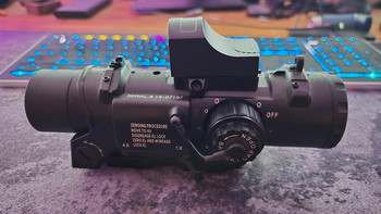 Image 2 pour Elcan Specter 1-4x met red dot