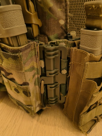 Image 2 for Warrior recon plate Carrier