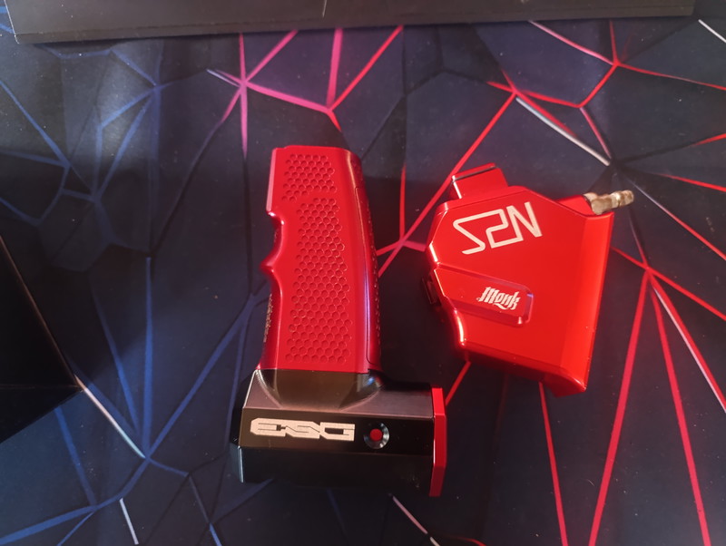 Imagen 1 de Monk grip + hicapa adapter graved !!SET!!