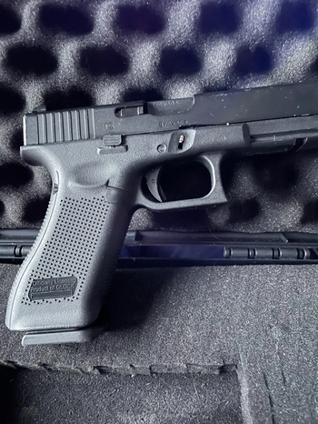 Afbeelding 3 van Glock 17 gen 5 te ruil aangeboden