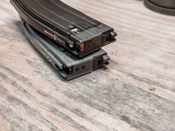 Imagen 3 de VFC GBBR Magazines (2)