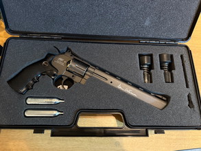 Bild für Dan wesson met koffer