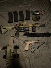 Imagen para SPECNA ARMS MET BENODIGDHEDEN