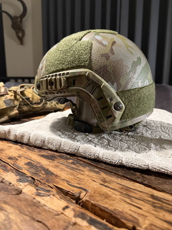 Imagen 4 de Te koop kogelwerende helm klasse nij 3a.44