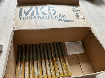 Image 3 pour MK5 Thunderflash enola gaye pyro