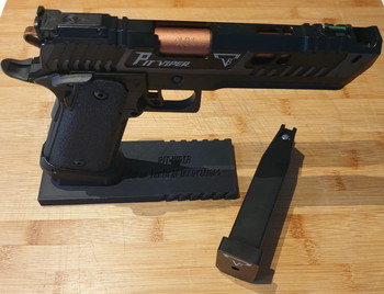 Afbeelding 5 van TTI 2011 Pit Viper  + standaard