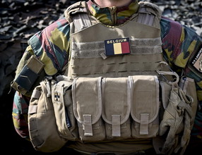 Bild für Gezocht: defensie sioen plate carrier