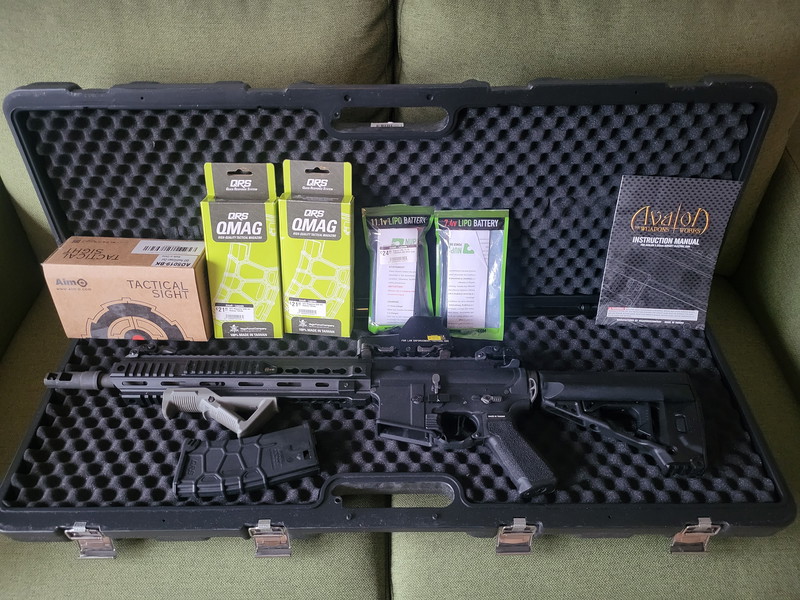 Image 1 for VFC Avalon Calibur Black DX(incl Case en accessoires)