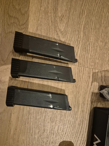 Imagen 3 de SSP5.1 Novritsch Hi capa set met universal holster