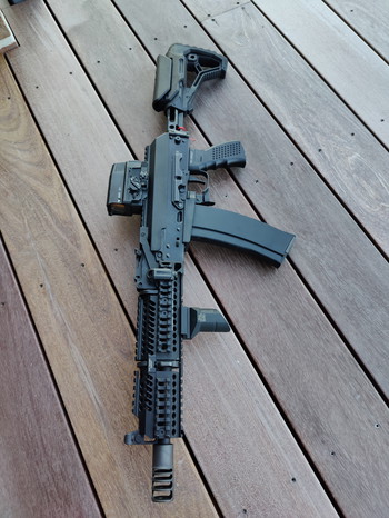 Image 4 pour GHK AK 105 V2 - Complete Upgrade + Lots of internal parts/accessories