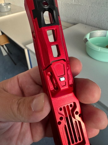 Image 3 for CTM AirsoftNAVIARA Hi-Capa 5.1 Split Slide - Red/Rood